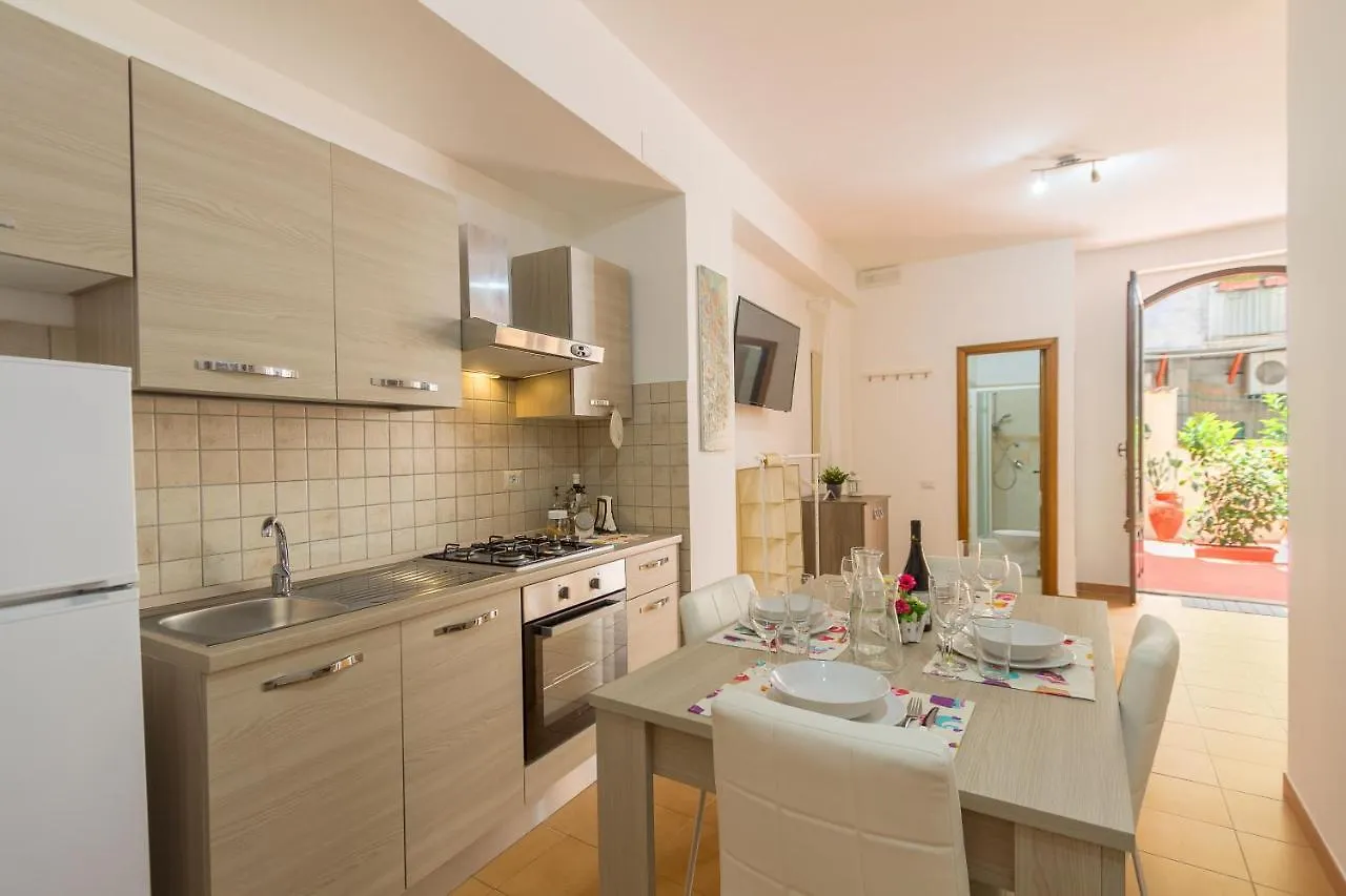 Villa Valverde Apartments E B&B Taormina Italy