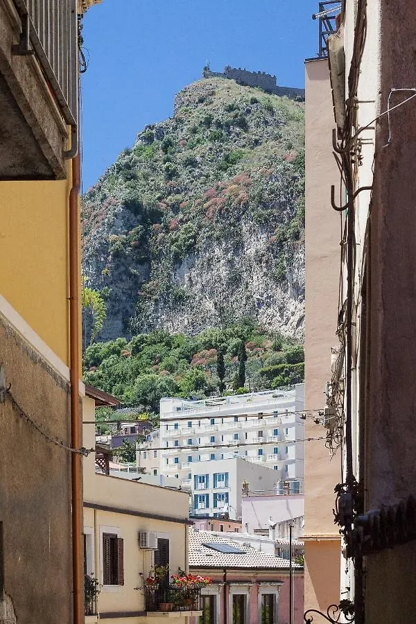 Villa Valverde Apartments E B&B Taormina Italy