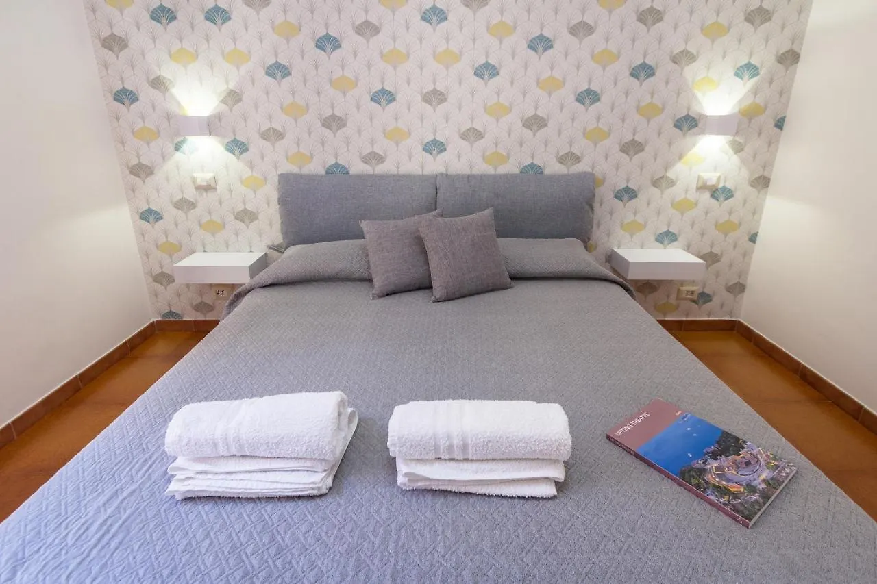 Villa Valverde Apartments E B&B Taormina