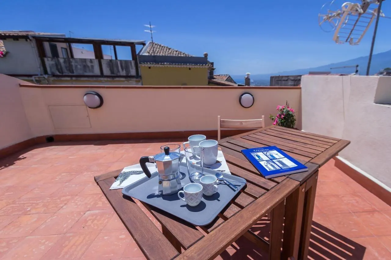 Villa Valverde Apartments E B&B Taormina Italy